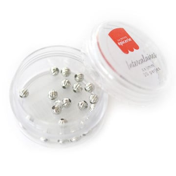 Lot de 20 perles heishi intercalaire - Toupies argentées 6 x 4 mm
