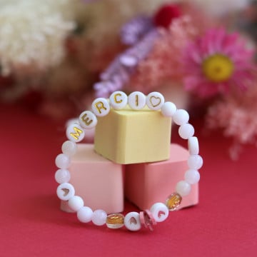 Perles lettres "Merci" pour bracelet à personnaliser