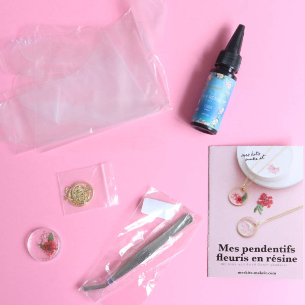 Kit MKMI - Mes pendentifs fleuris en résine