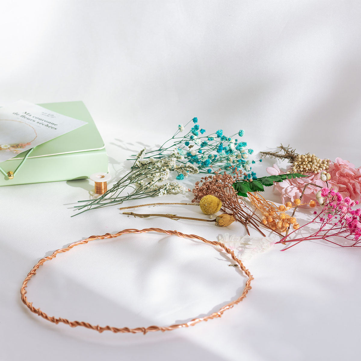 DIY HOME DECO - Ma couronne de fleurs séchées