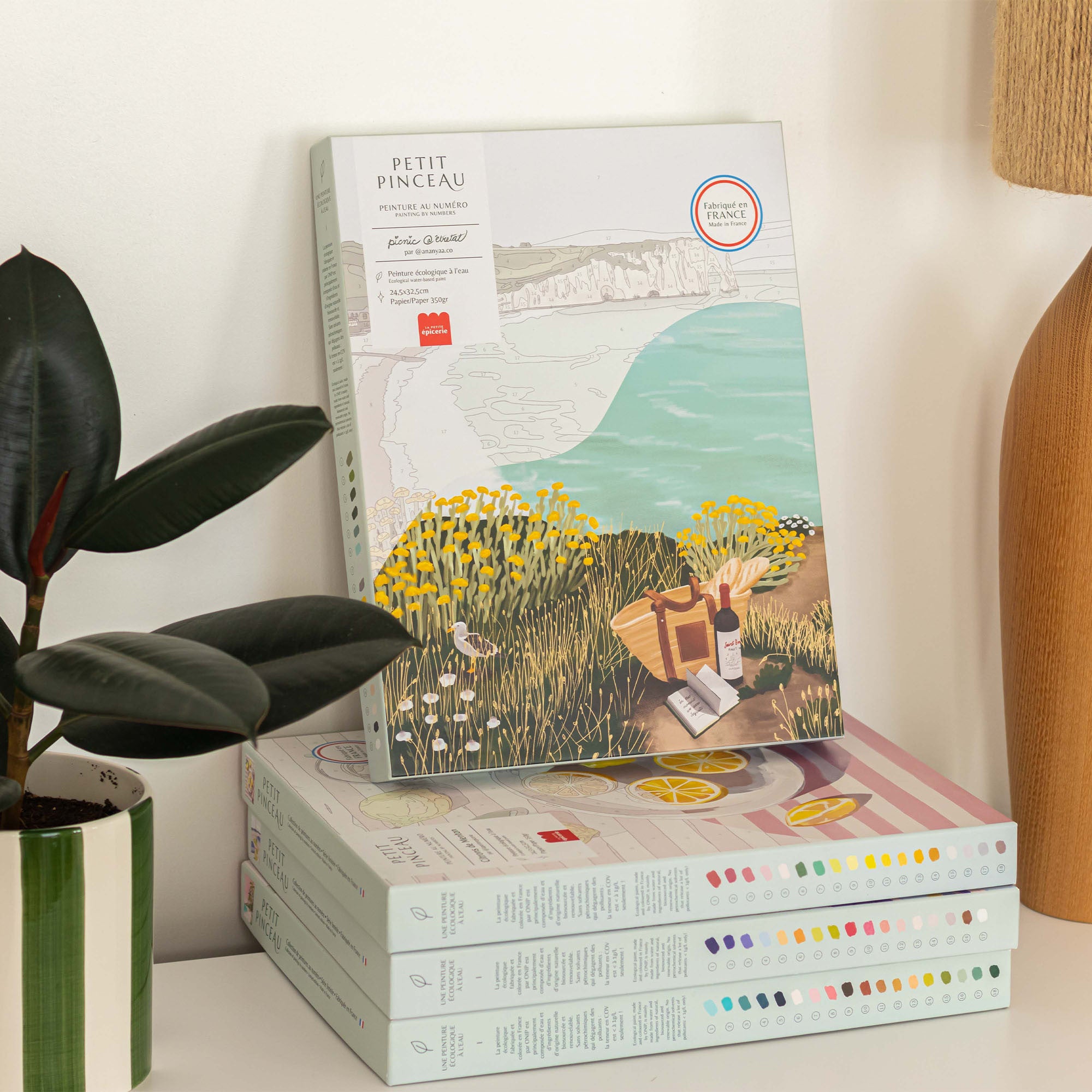 Coffret peinture au numéro - Picnic à Étretat par Ananya Bhandari