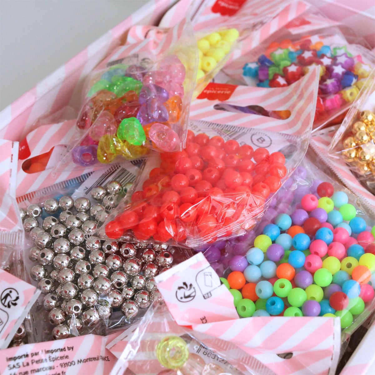 Bar à perles 8 Boîtes - 8 Thèmes