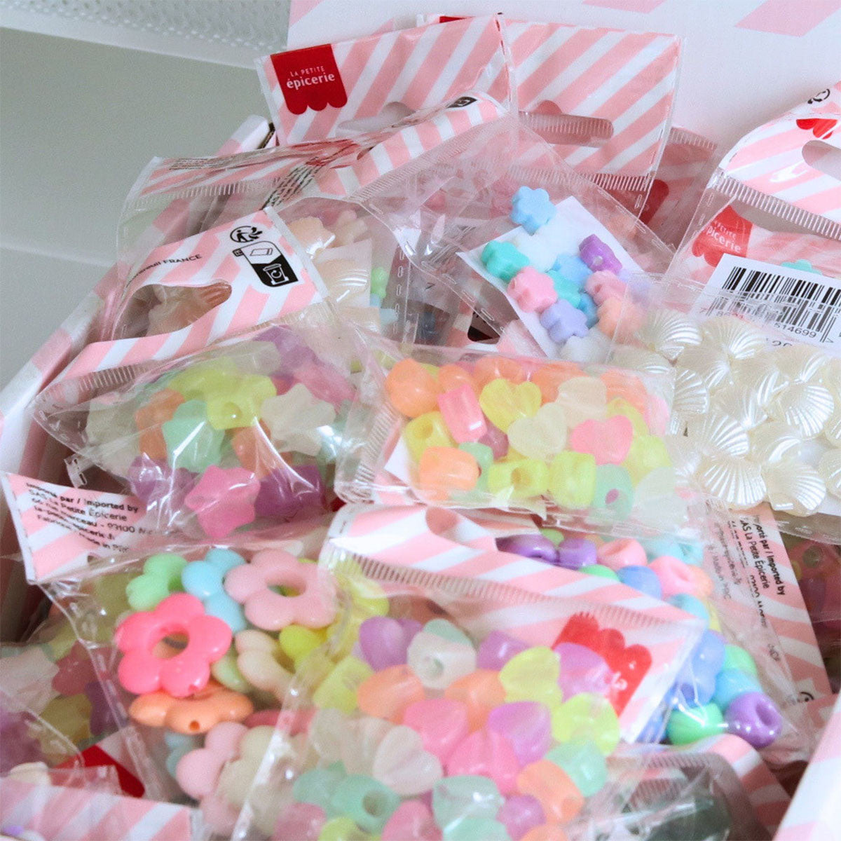 Bar à perles 8 Boîtes - 8 Thèmes