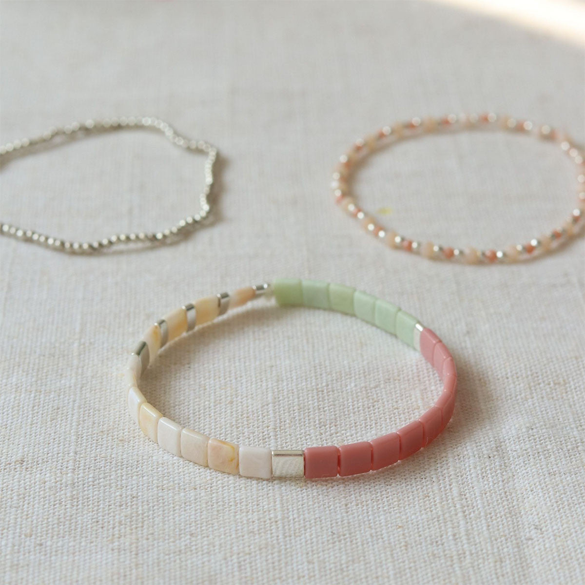 DIY Bijouterie - Mon set de bracelets perlés - Argent
